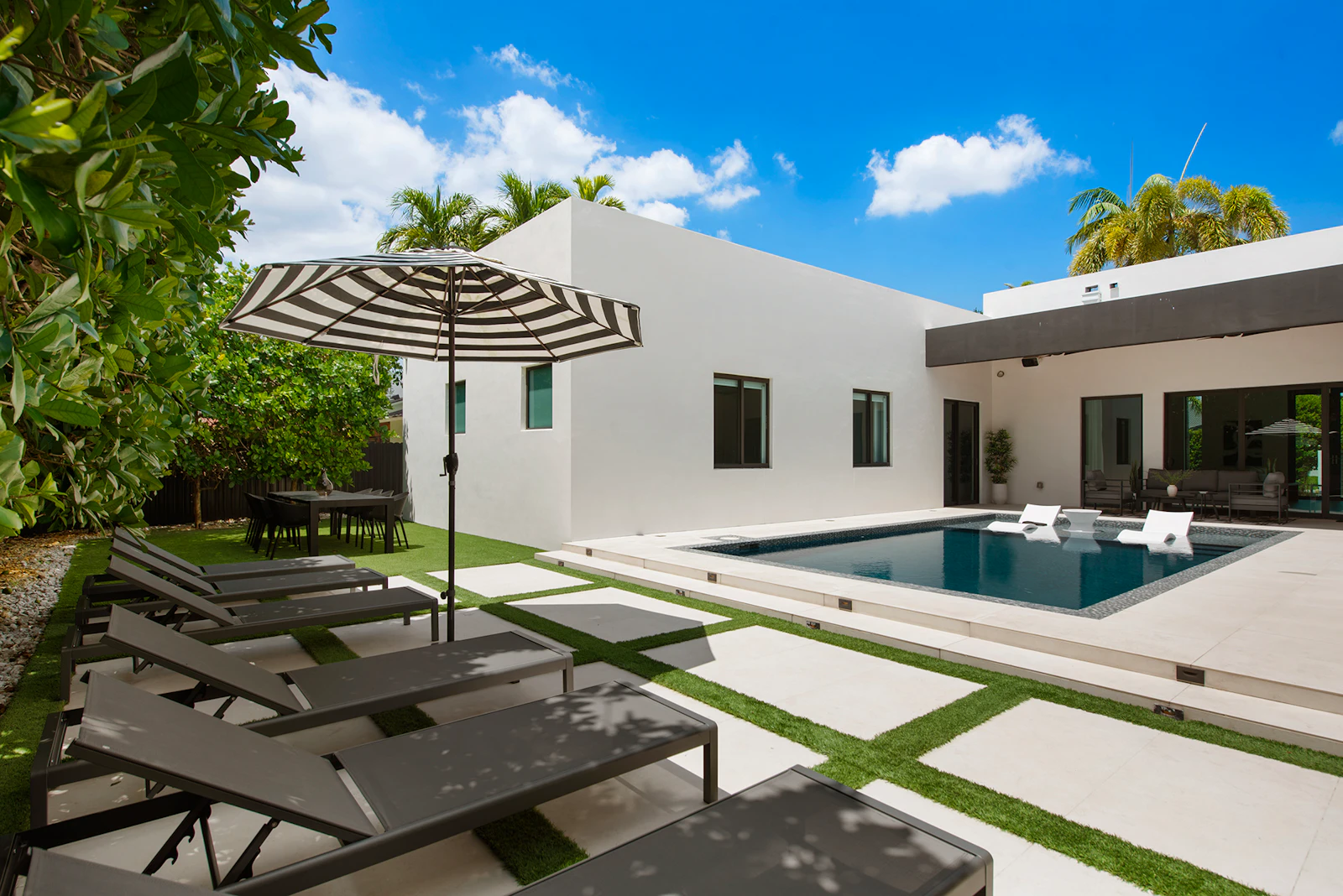 Villa Grace — photo 23