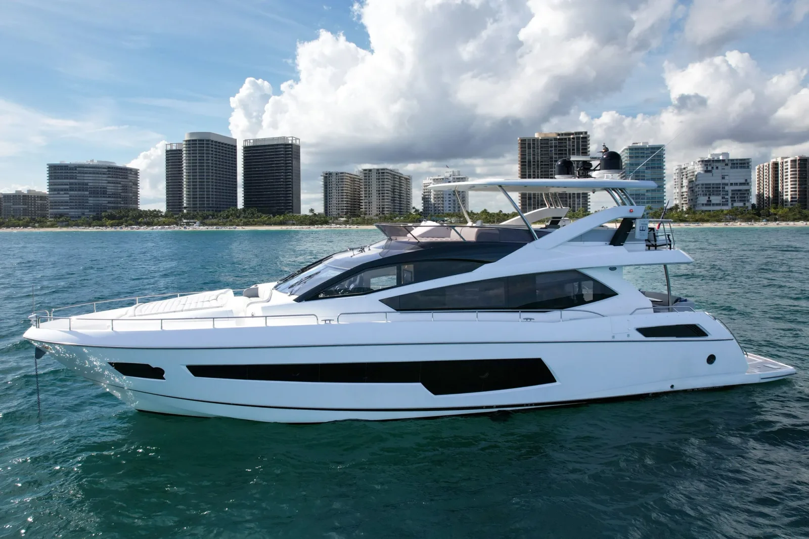 76 ft Sunseeker