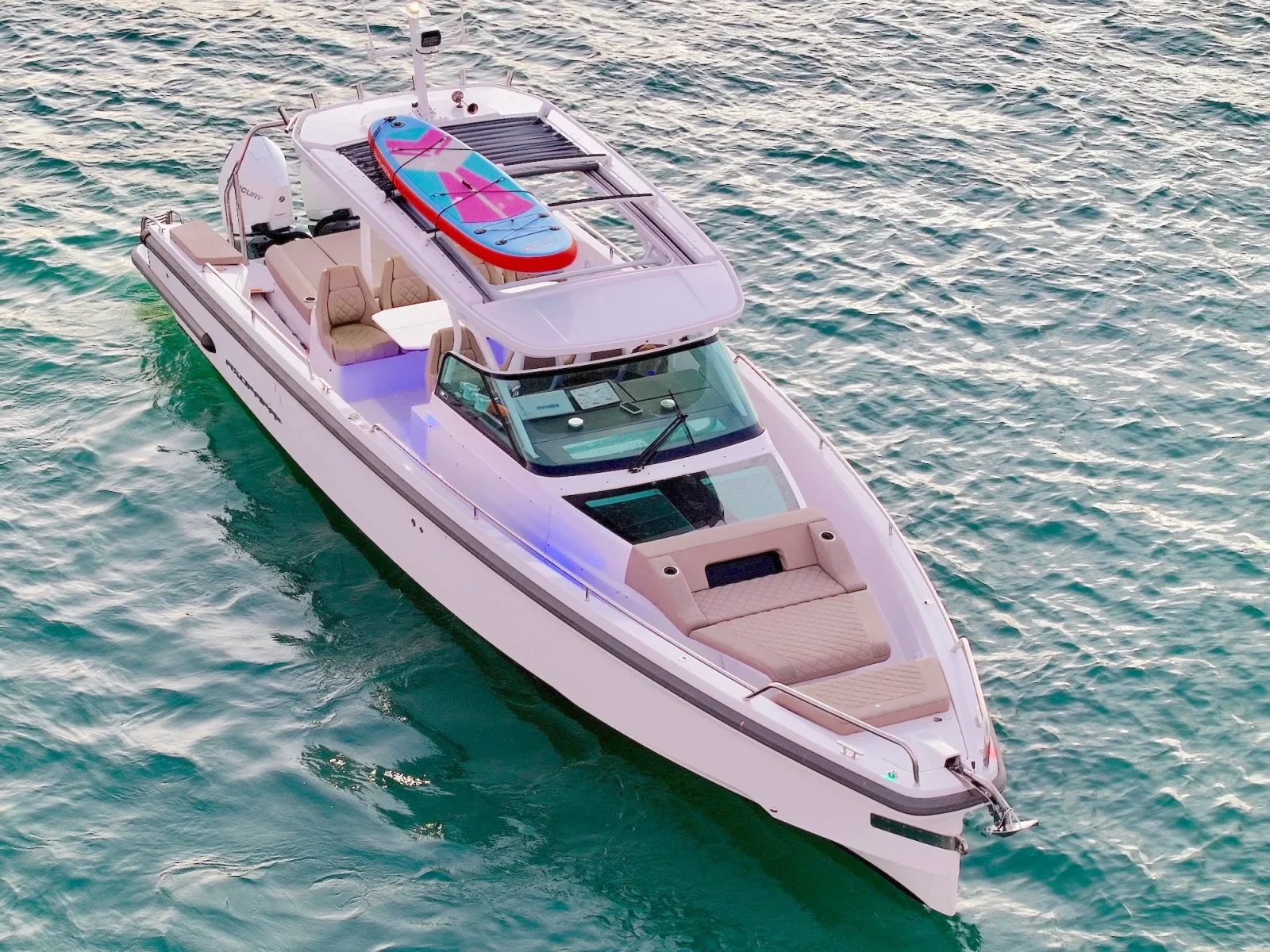 37 ft Axopar TT