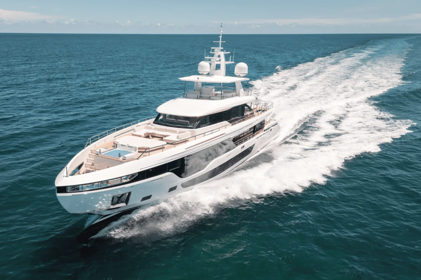 115 ft Azimut