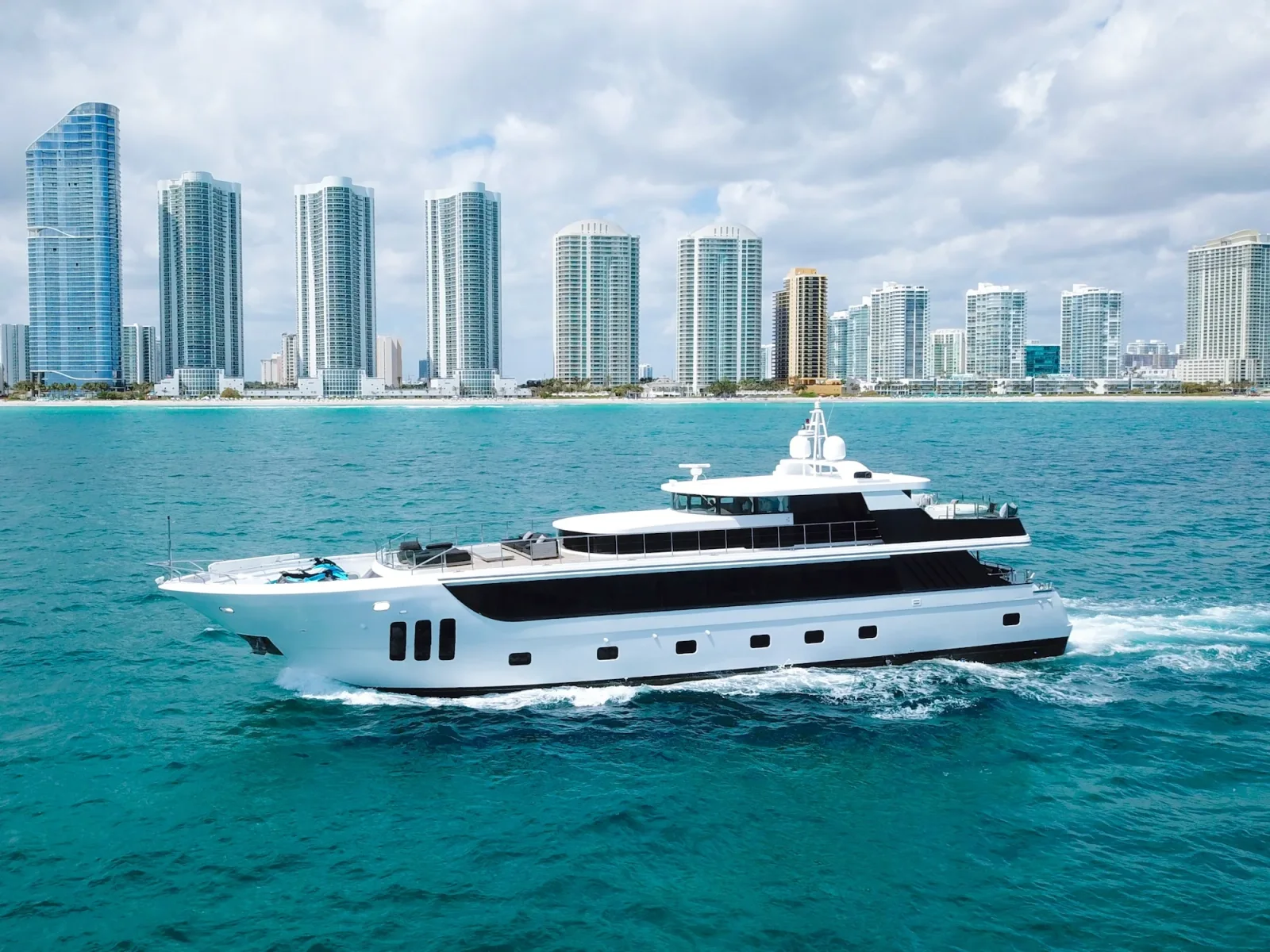 112 ft WHS Marine