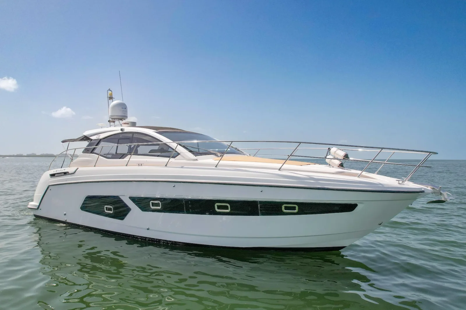 43 ft Azimut Atlantis