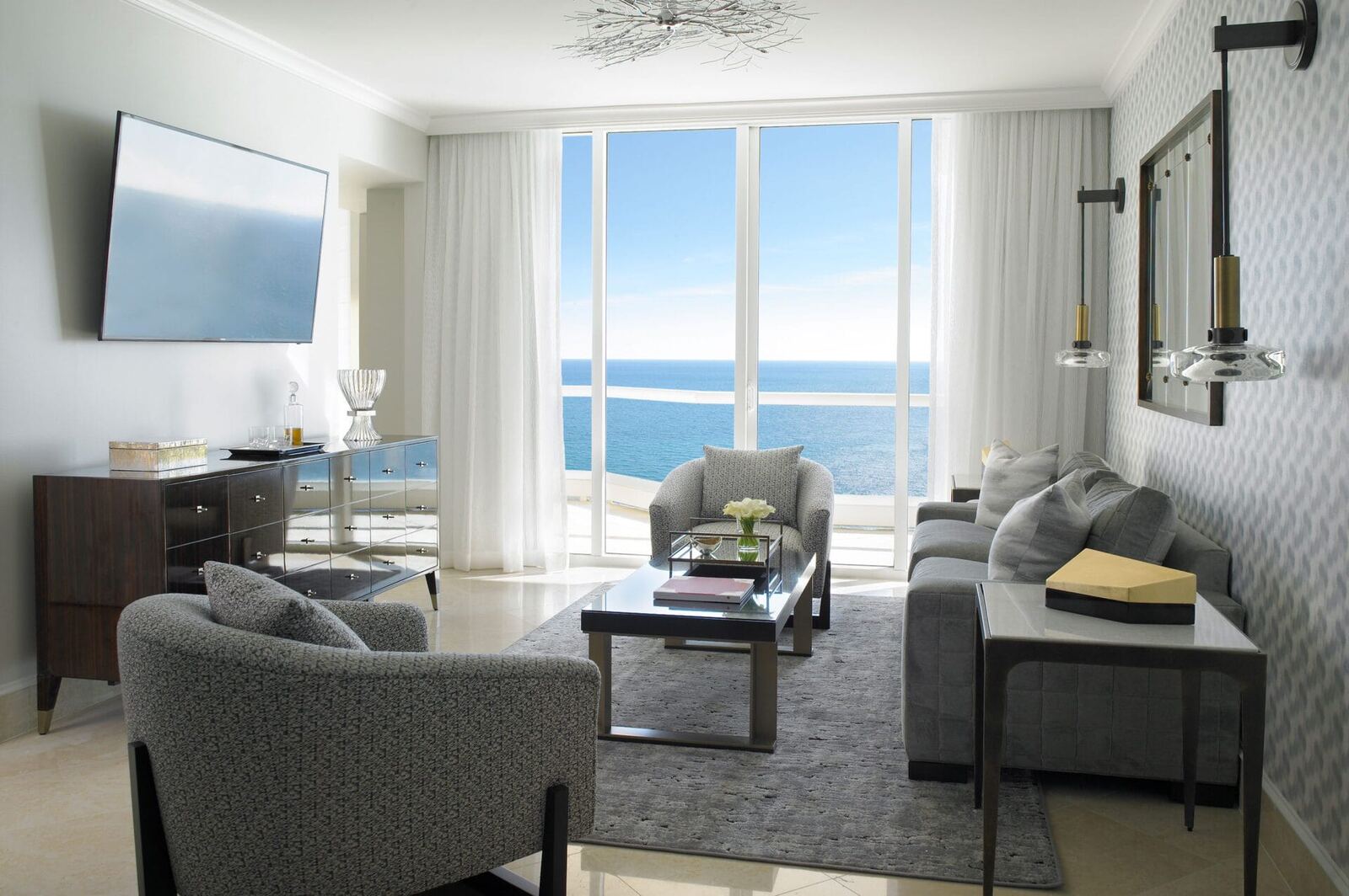 Oceanfront suite living room