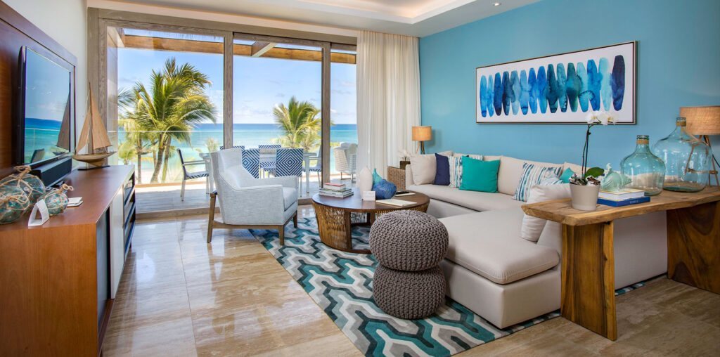 Beachfront suite living room