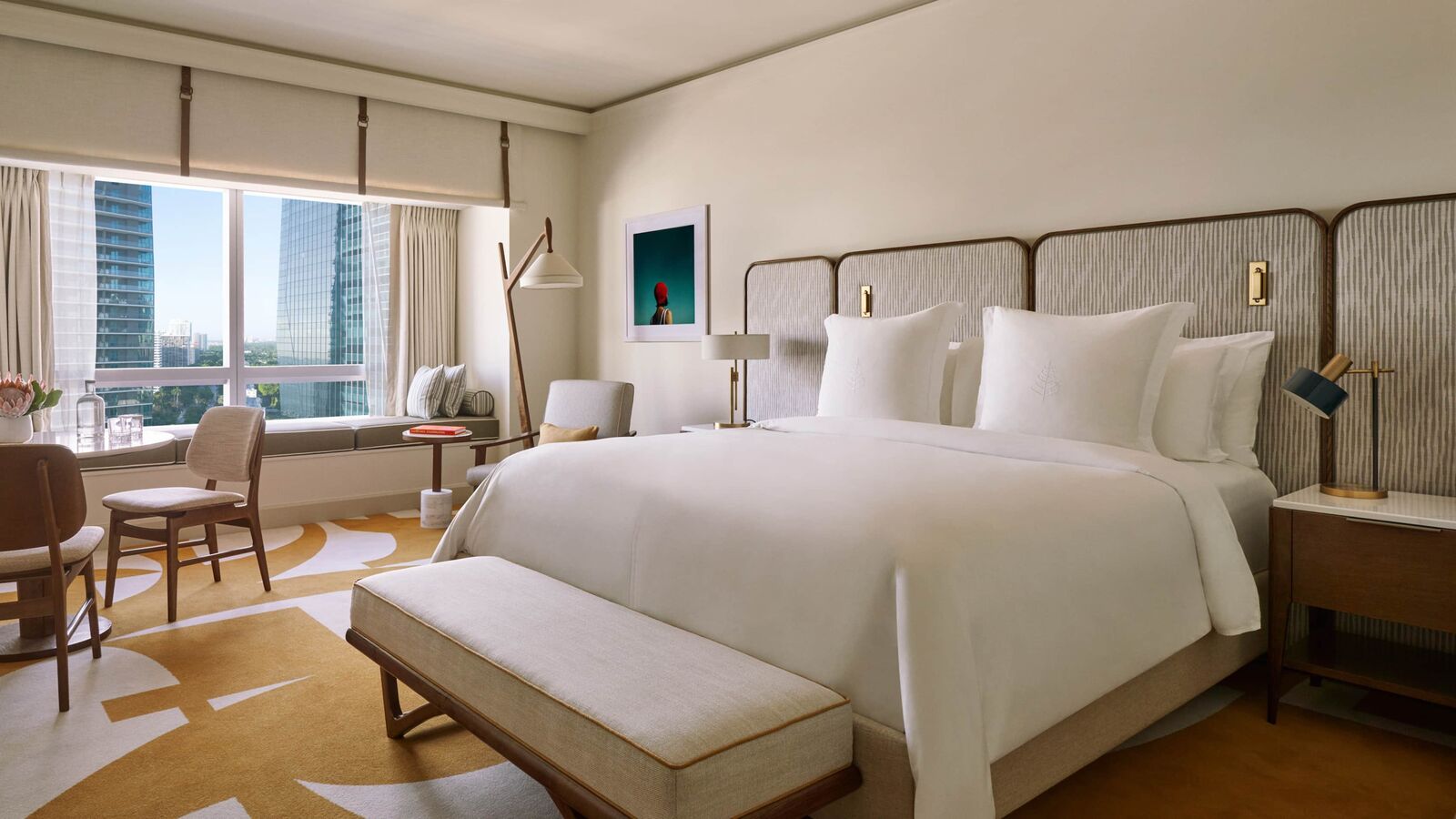 Premier Cityscape room