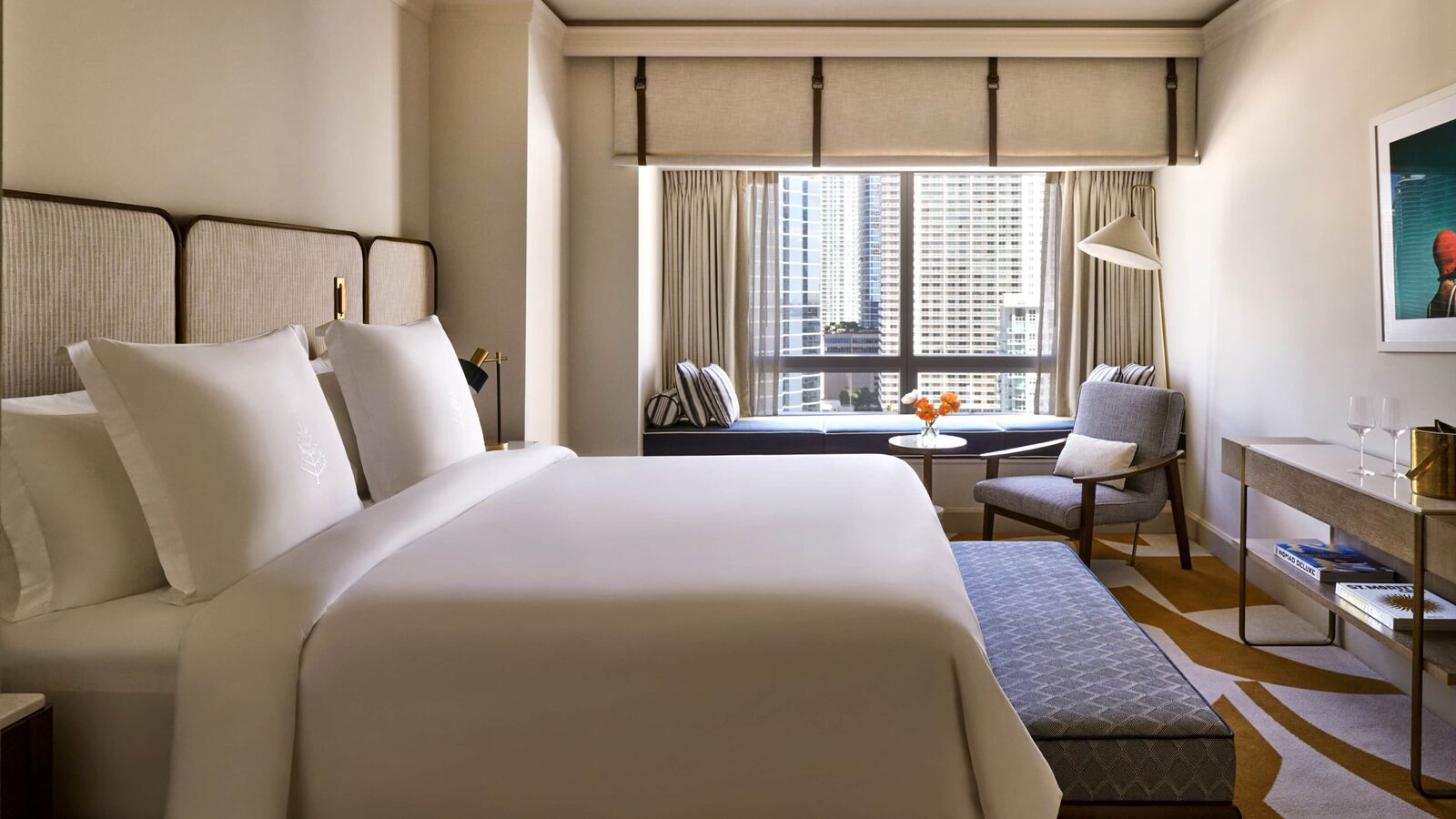 Cityscape room