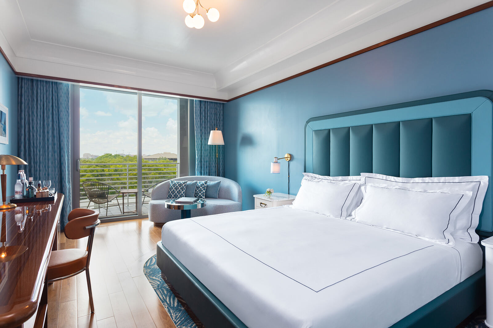 Premier King room