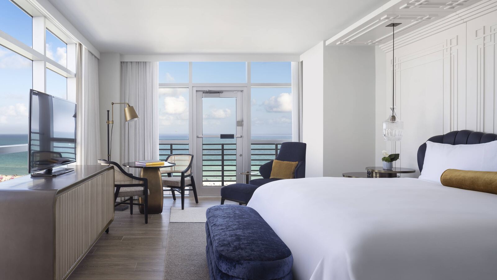Double room with ocean outlook