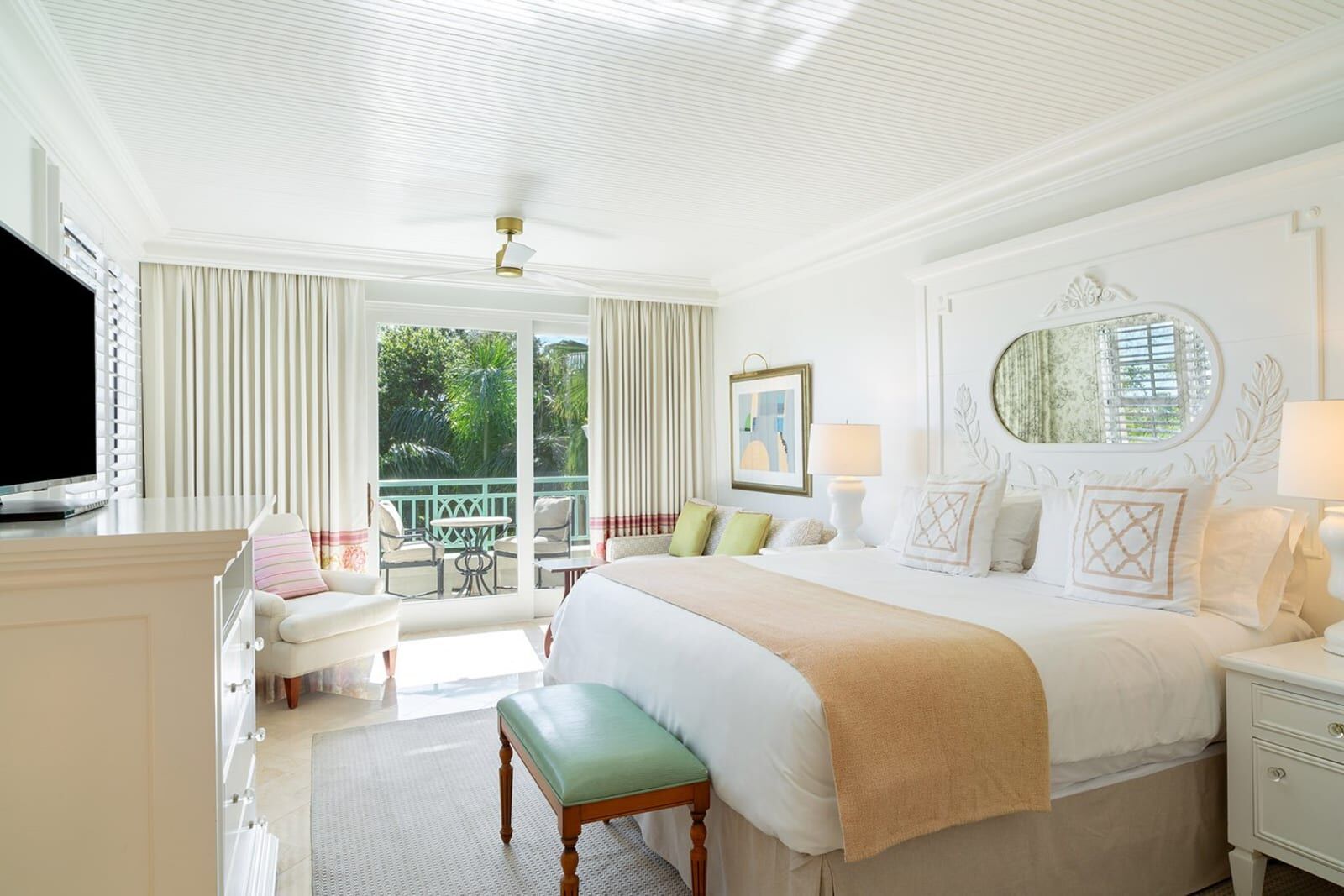 Bedroom opening to a terrace
